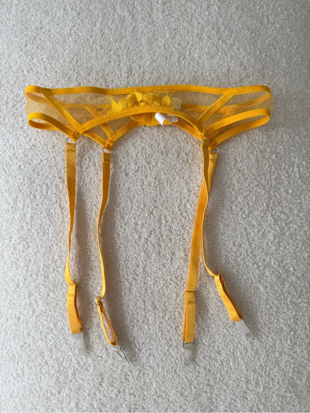 NWOT SHEIN Chantilly Eyelash Lace Mesh Sunshine Adjustable Garter Belt